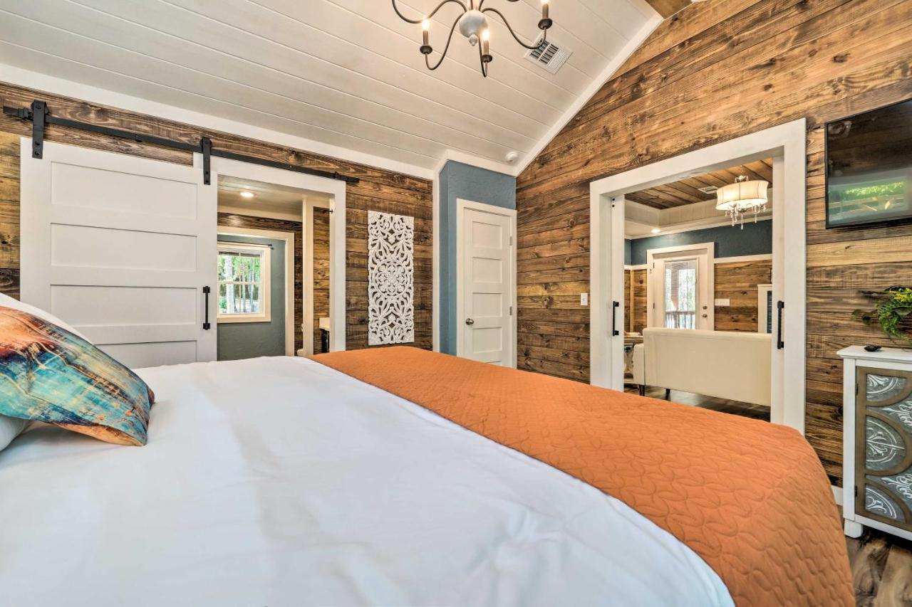 Modern Broken Bow Cabin, Near Lake And Wineries Exterior photo